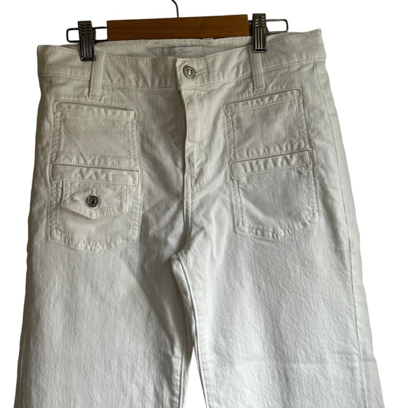 7 For All Mankind Georgia White Flare jeans in a Size 27. - Picture 7 of 13